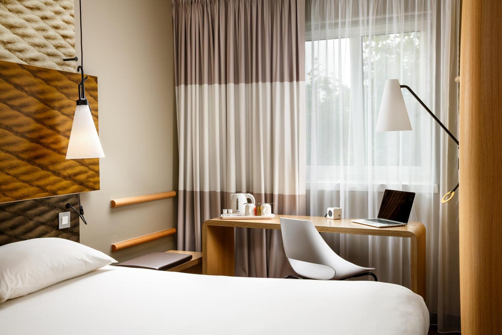 Ibis London Stratford Hotel Exterior foto